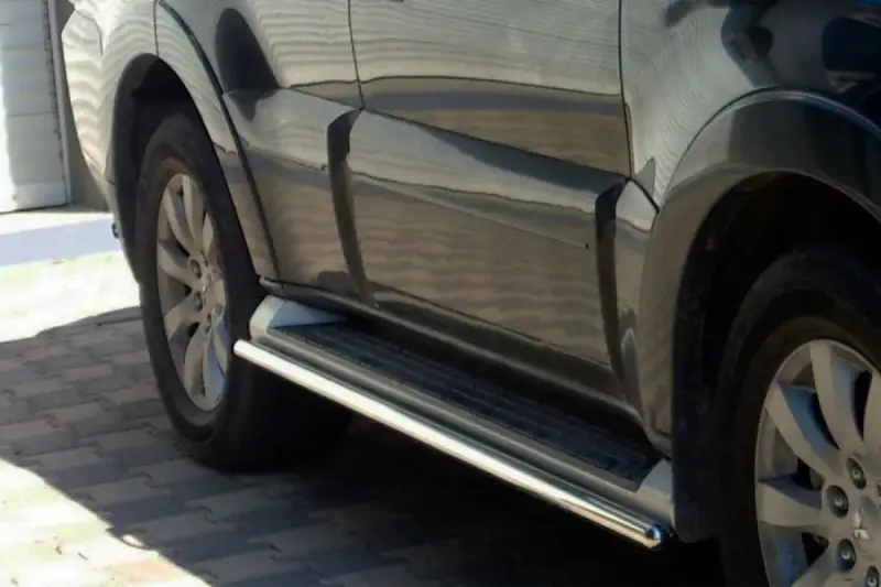 Бічні труби (2 шт., нерж.) для Mitsubishi Pajero Wagon IV 2006–2021