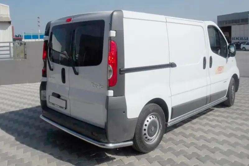 Задній захист AK005 (нерж) для Opel Vivaro 2001–2015