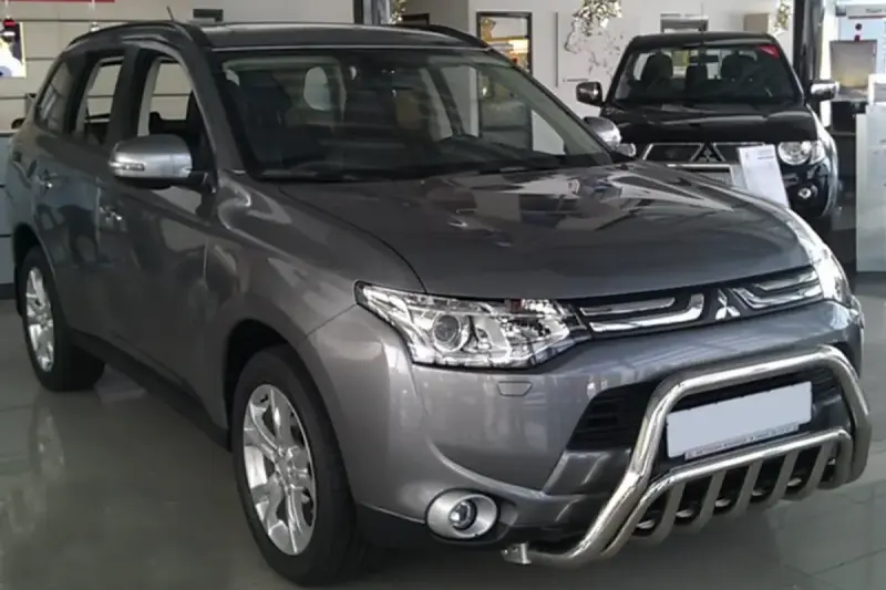 Кенгурятник WT002 (нерж.) для Mitsubishi Outlander 2012–2021