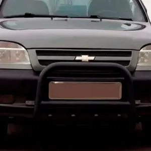 Кенгурятник QT006 Black (нерж) для Chevrolet Niva 1998–2020