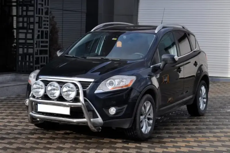 Кенгурятник WT018 (нерж.) для Ford Kuga 2008–2013