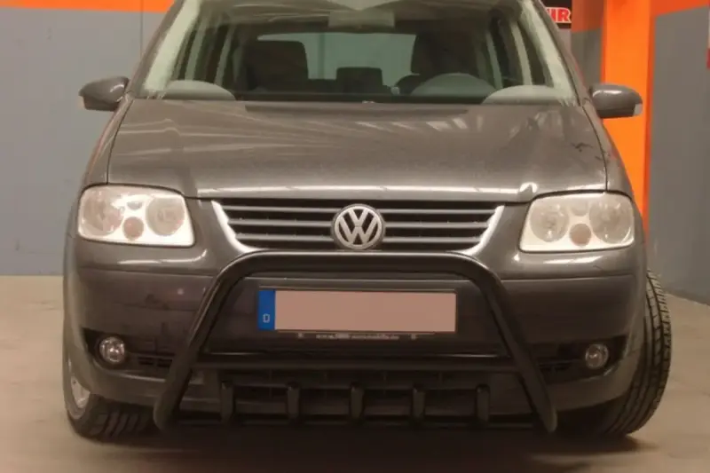 Кенгурятник WT003 Black (нерж) для Volkswagen Touran 2003–2010