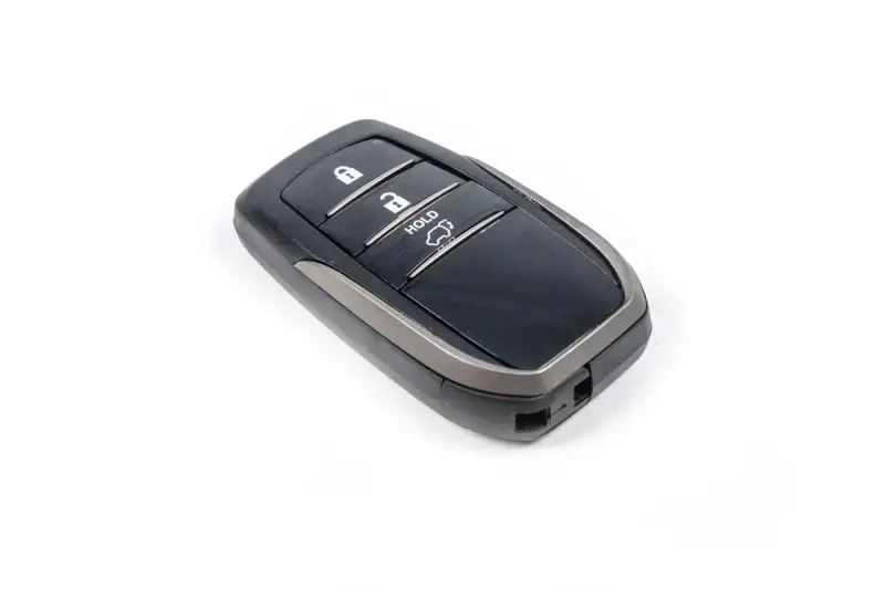 Оновлений ключ V2 для Toyota Land Cruiser 200 2007–2021