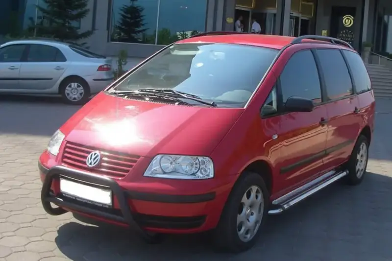 Кенгурятник WT005 Black (нерж) для Ford Galaxy 1995–2006