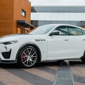 Комплект обвісів LRT-Design Carbon для Maserati Levante 2016–
