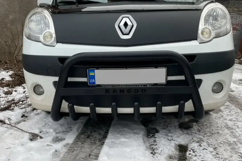 Кенгурятник WT004 Black (нерж) для Renault Kangoo 2008–2020