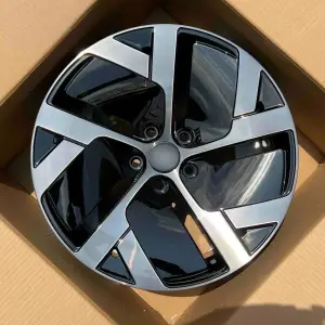 Ковані диски OEM R19 V1 (4 шт) для Lucid Air