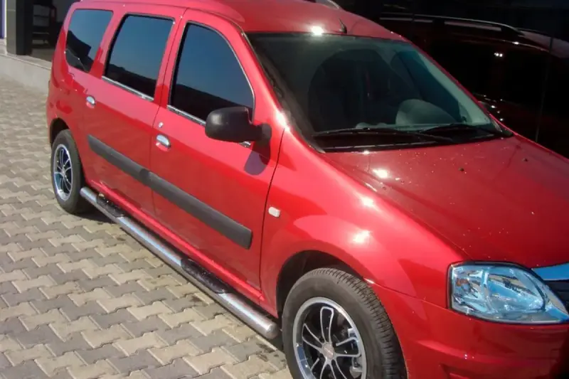 Бічні труби (2 шт., нерж.) для Renault Logan MCV 2005–2013