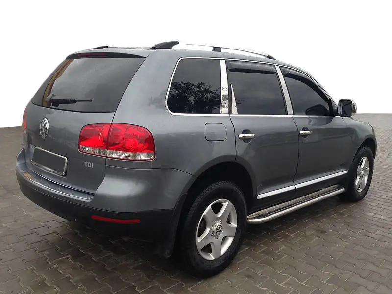 Рейлінги Хром (Пласт. Ніжки) для Volkswagen Touareg 2002–2010