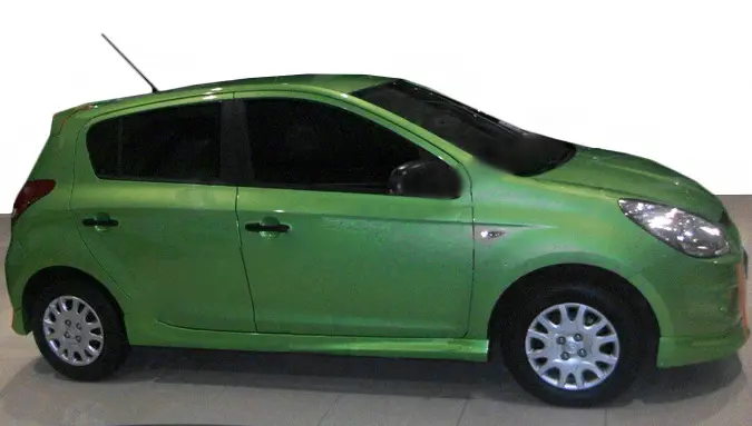Бічні спідниці (під фарбування) для Hyundai I-20 2008–2012