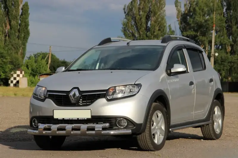 Передня дуга ST015 (нерж.) для Dacia Sandero 2013–2020