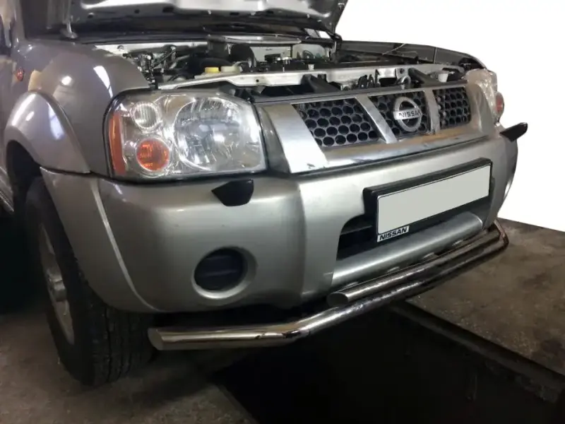 Передній захист ST014 (нерж) для Nissan NP300 1999–2015