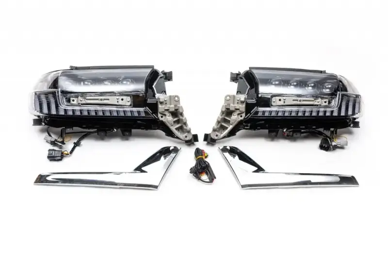Передні фари 2016+ (Bugatti) для Toyota Land Cruiser 200 2007–2021