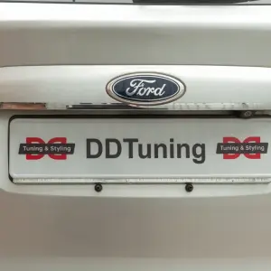 Планка над номером Carmos (нерж.) для Ford C-Max/Grand C-Max 2010–2019