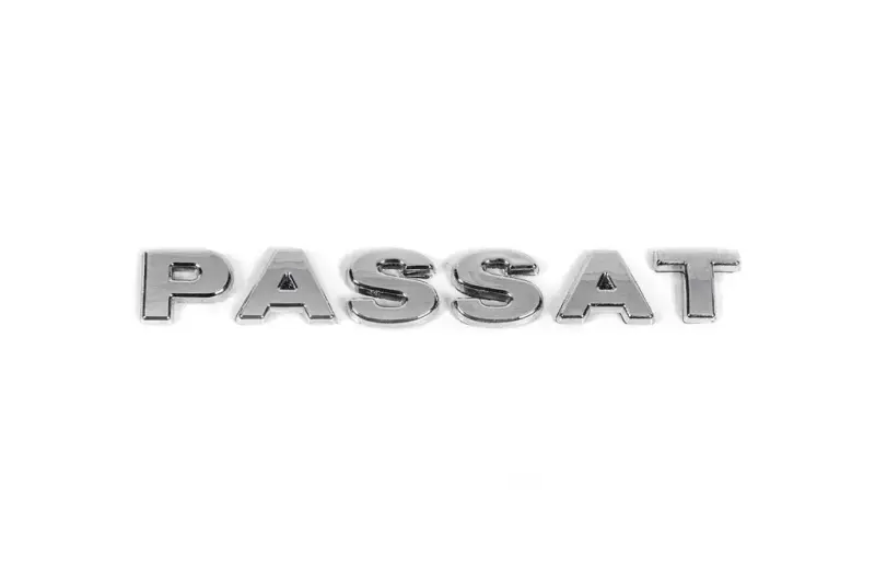 Напис Passat для Volkswagen Passat B6 2006–2012