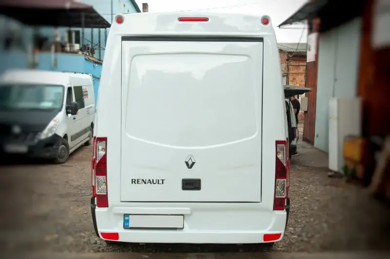 Навісний багажник для Renault Master 2011–2023