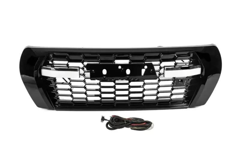 Решітка 2012-2016 (GR Sport LED) для Toyota Land Cruiser 200 2007–2021