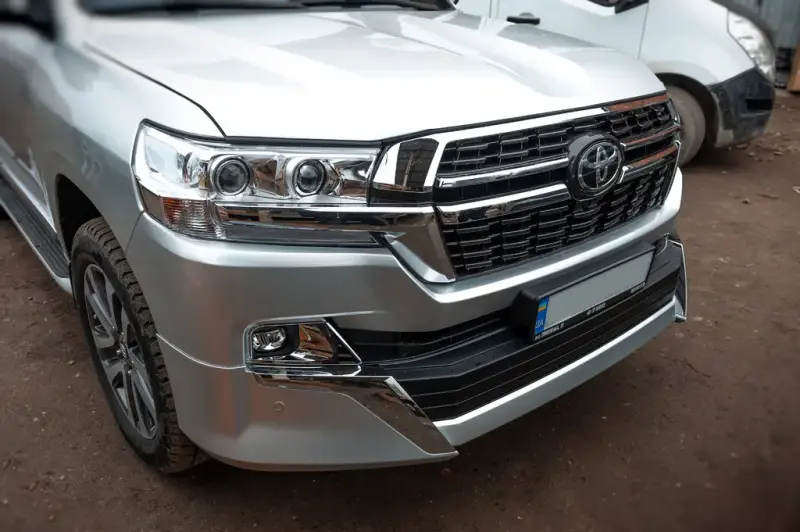 Комплект обвісів 2016-2021 (Executive 2021) для Toyota Land Cruiser 200 2007–2021