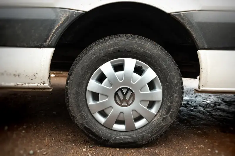 Ковпаки сірі ABS (1-катковий, 4 шт) для Volkswagen Crafter 2006–2016