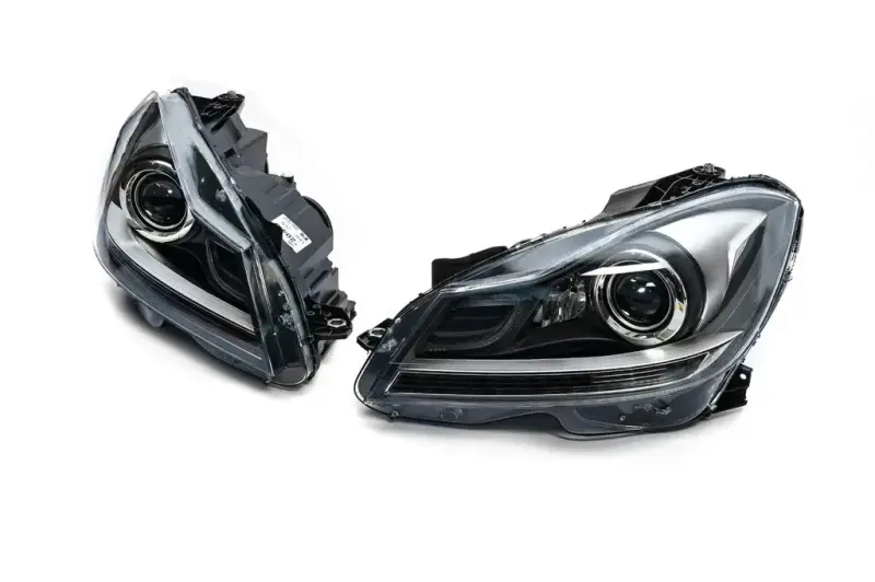 Передня оптика LED (2011-2015, 2 шт) для Mercedes-Benz C-class W204 2007–2015
