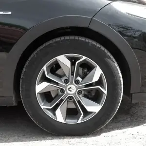 Накладки на арки (8 шт, чорні) для Renault Megane III 2009–2016