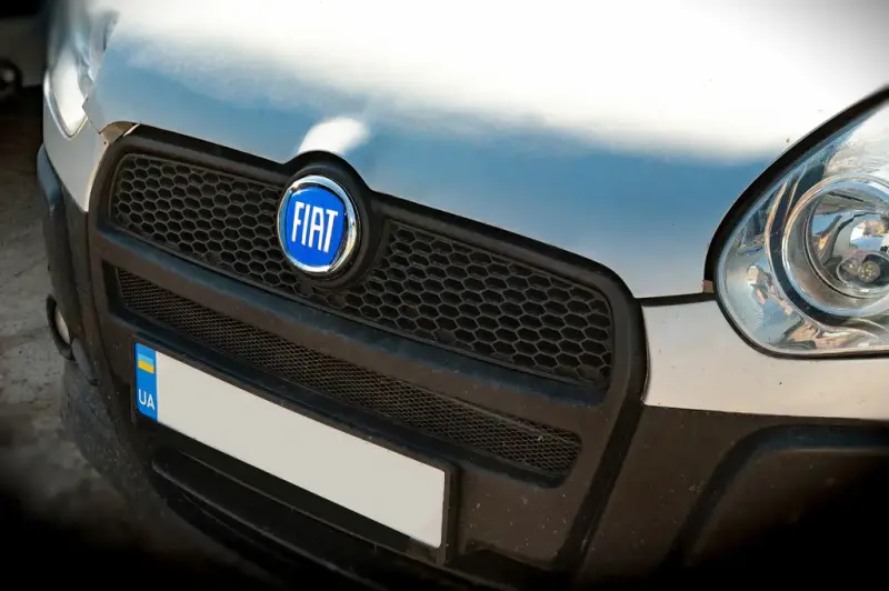 Емблема (синя, самоклейка) для Fiat
